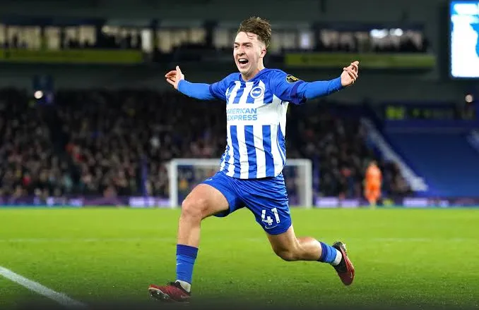 Gjigantët e Premier në garë për 21-vjeçarin, Brighton kërkon 60 milionë euro