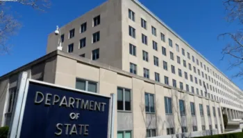 Gjykata amerikane rrëzon vendimi e Trumpit për pezullimin e vizave për 75 vende, mes tyre Shqipëria dhe Kosova