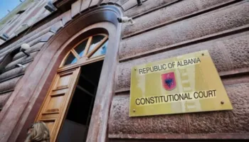 Gjykata Kushtetuese na katandisi te Besa