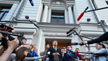 Gjykata Supreme ruse përjashton partinë kundër luftës nga zgjedhjet e ardhshme