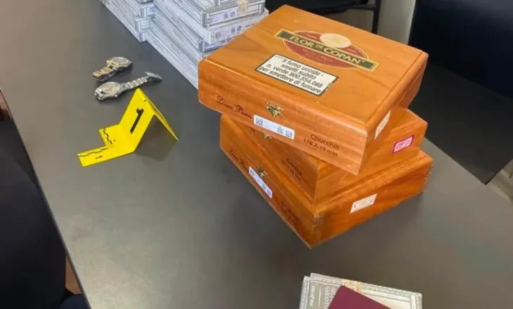 Goditet tentativa për futjen e mallrave të padeklaruara në Portin e Durrësit, sekuestrohen ora “Rolex” dhe puro