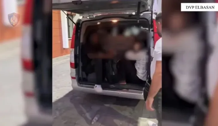 Goditet trafikimi i emigrantëve në Elbasan, arrestohen 3 persona