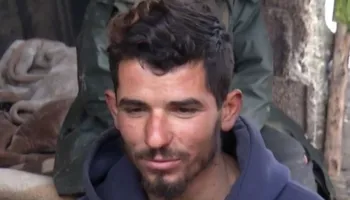 Goditi me tullë policen në Kamëz dhe e la pa ndjenja, habit i riu: Ashtu ma dha truri dhe ashtu bëra