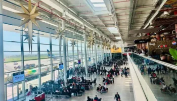 Gonxhja: 1 milion e 717 mijë pasagjerë vetëm gjatë gushtit në aeroportin e Tiranës