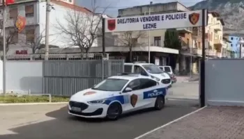 Grabitet një taksist në Lezhë, dy persona i zunë pritë dhe e dhunuan, detajet