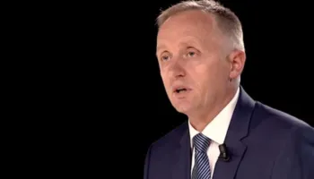 “Gratë nuk vjedhin…”, Lutfi Dervishi ironizon me “thëniet”nga Rama