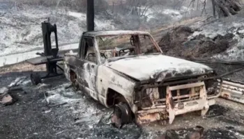 Greqi/ Flakët pushtojnë Halkidikinë, mbi 300 turistë e banorë evakuohen me varka