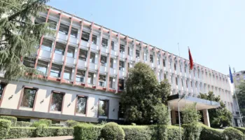 Himni shqiptar nuk u ekzekutua gjatë aktivitetit në Pustec, Ministria e Jashtme mjaftohet me një keqardhje