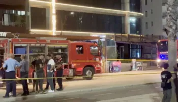 Hoteli u përfshi nga flakët/ Policia jep detajet: Shkak shkëndija elektrike