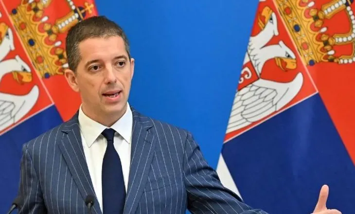 Hoxha kritikoi deklaratat e Vuçiçit për Ibrin, kryediplomati serb: Po ndërhyn në çështje që s’i takojnë