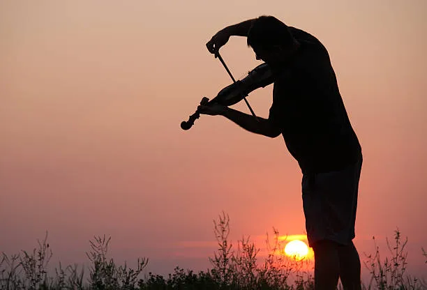 I njohur në skenat prestigjioze, violinisti shqiptar kapet me 38 kg kokainë