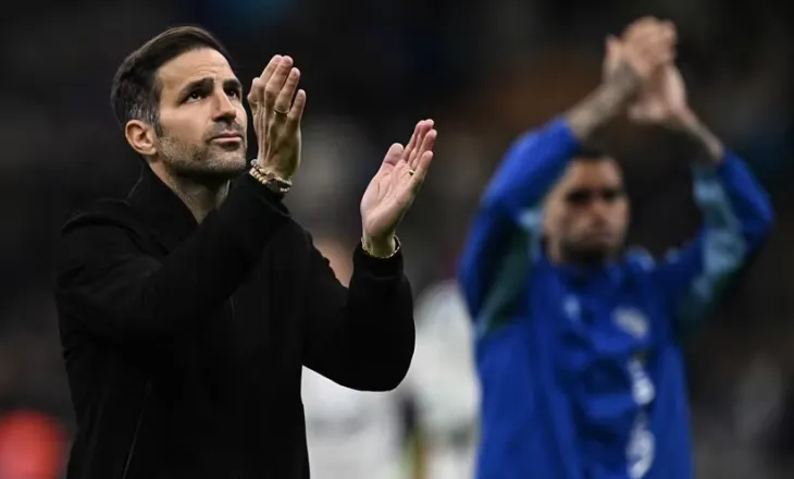 “I penduar për atë që ndodhi me Allegri-n”, Fabregas: Champions-i do të na ndihmojë