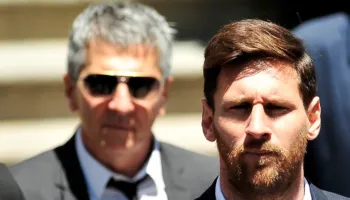 I shokuar nga vdekja e babait, Messi po reflekton tërheqjen nga futbolli?