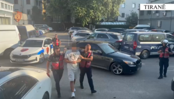 I shpallur në kërkim nga Kosova për drogë, 32-vjeçari kapet me identitet të rremë në Rinas