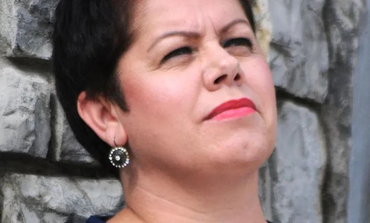 Ilire Zajmi: Kur ti je larg…