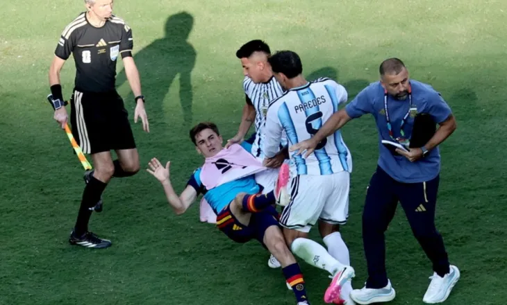 Incidentet në finalen e Botërorit, FIFA me dorë të hekurt: 10 ndeshje pezullim Paredes dhe 7 Molinës, Argjentina gjobitet për…