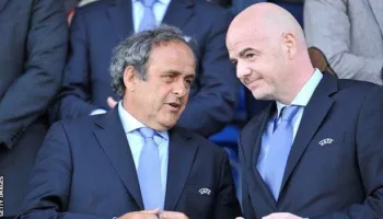 Infantino nën akuzë; e dashura e dyshuar, shpërblimi i saj dhe komploti kundër Platinisë