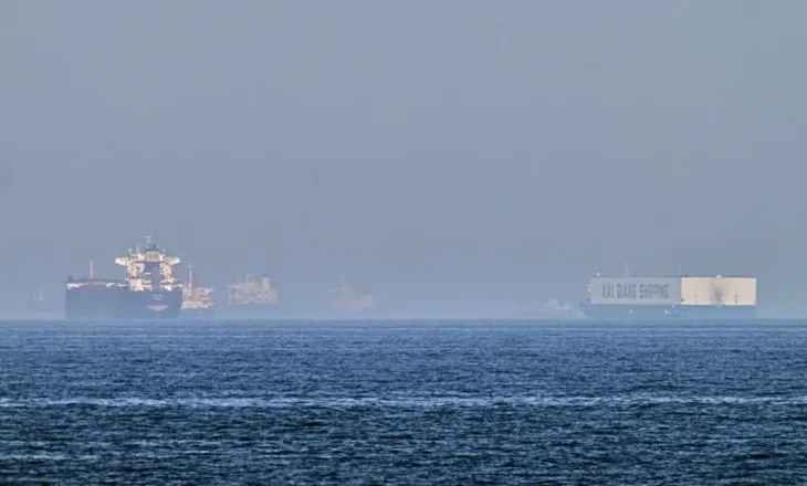 Irani dhe Omani arrijnë marrëveshje për Ngushticën e Hormuzit