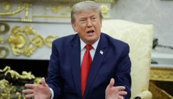 Irani hedh poshtë pretendimet e Trumpit për kontrollin e SHBA-së mbi Hormuzin