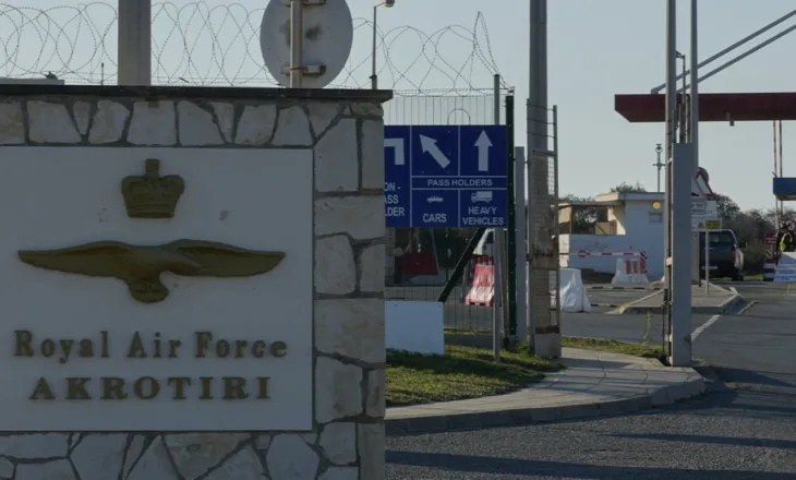 Irani mesazh Qipros: Nuk jeni në rrezik, për sa kohë që bazat britanike nuk përdoren kundër nesh