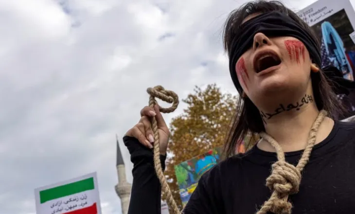 Irani var dy persona që pretendon se spiunonin për Izraelin, ndërsa vala e ekzekutimeve vazhdon