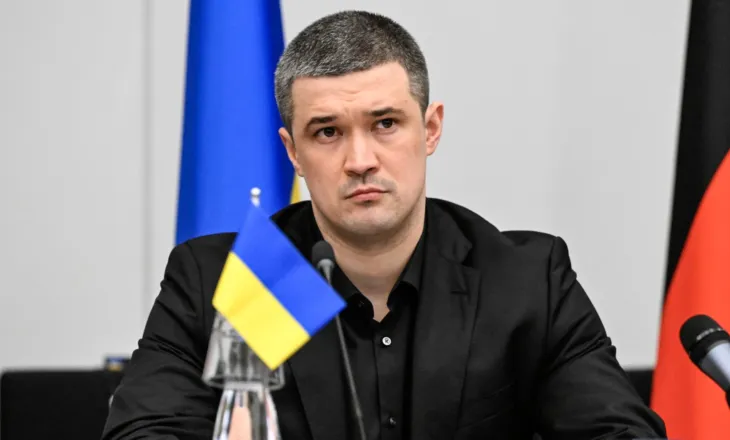 Ish-ministri i Mbrojtjes i Ukrainës kërkon zgjedhje gjatë luftës, sfidon Zelenskyy-n