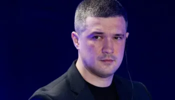 Ish-ministri i shkarkuar ukrainas i Mbrojtjes bën thirrje për zgjedhje presidenciale në mes të luftës