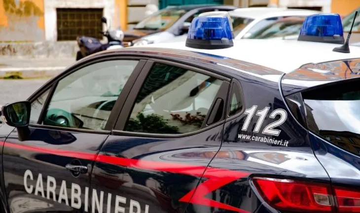 Itali/ U kap me pako kokaine në trup e në makinë, lihet në burg 29-vjeçari shqiptar