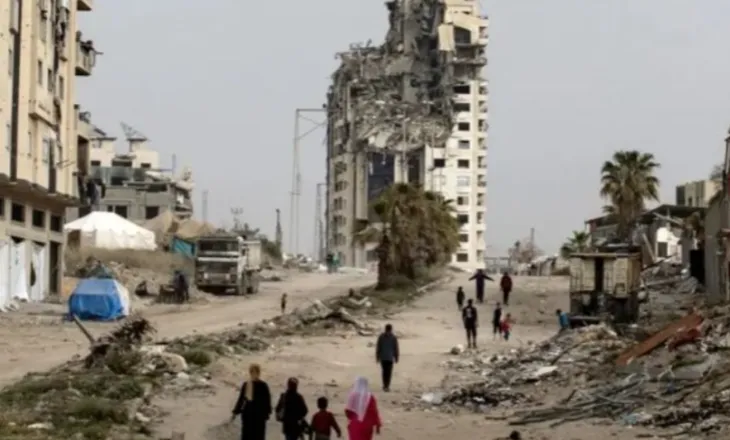 Izraeli: Katër militantë të Hamasit u vranë në bastisjen në Gaza