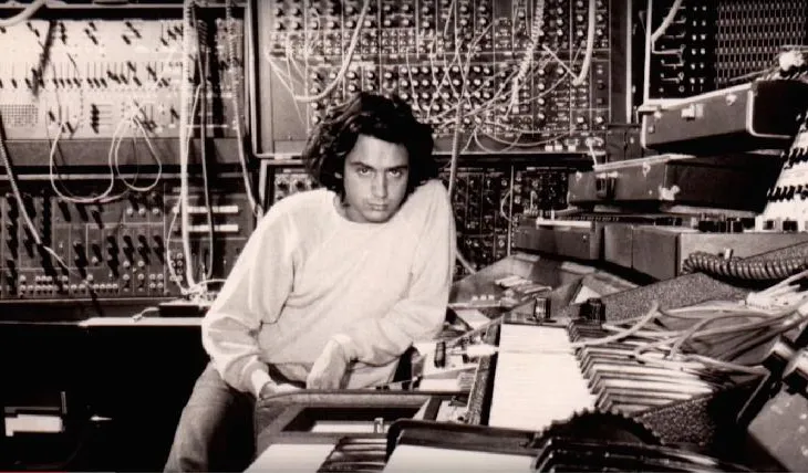 Jean-Michel Jarre, pionieri që e shndërroi muzikën elektronike në art