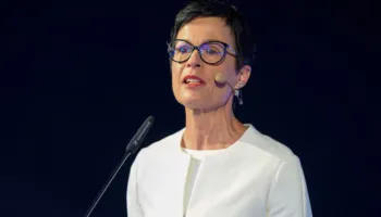 “Jeni në finish”/ Marta Kos jep lajmin e shumëpritur: Shqipëria po avancon…