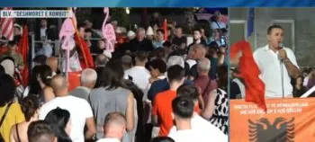 “Jepni dorëheqjen”/ Emigranti nga Athina në protestë: Ky popull nuk ju do, hapni rrugën
