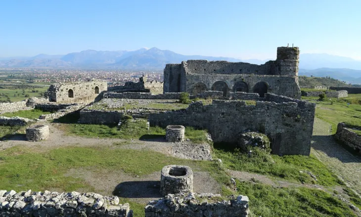 Kalaja e Rozafës, nga infrastruktura për vizitorët te ndërhyrjet në kompleksin monumental për ruajtjen dhe restaurimin
