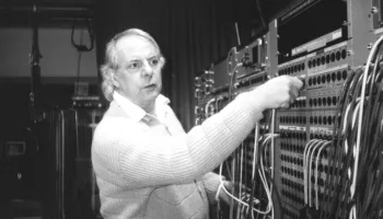 Karlheinz Stockhausen, kompozitori që ndryshoi rrjedhën e muzikës bashkëkohore