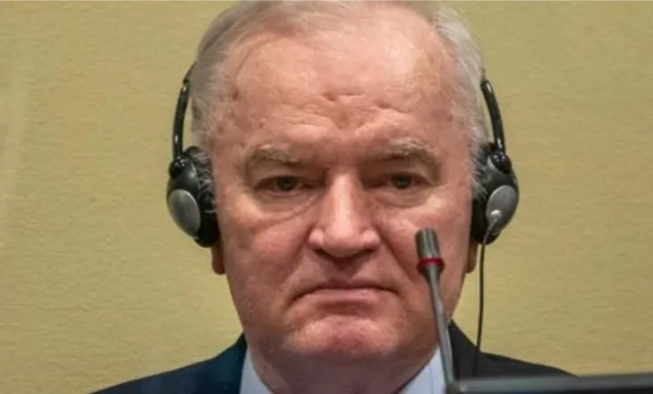 “Kasapi i Bosnjes” vdes në burgun e Hagës, Ratko Mlladiç mbikqyri masakrën e Srebrenicës në 1995…