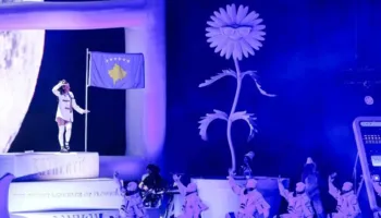 Katy Perry nuk vjen vetëm në Sunny Hill, e shoqëron ish-kryeministri kanadez Justin Trudeau