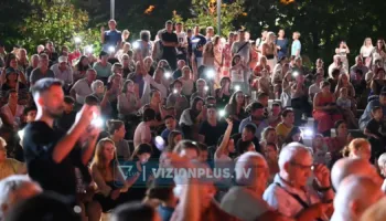Këngë me poezitë e Lasgushit, artisti pogradecar Xhon Jesku prezanton nismën e tij