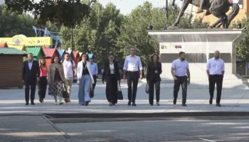 Kërkohet vazhdimi i seancës në Kuvend, PDK sërish me aksion në Kryeministri: Kurti, uzurpator
