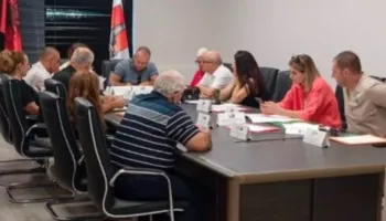 Këshilli i Memaliajt kundër PS për shkrirjen e Bashkisë, vendos zhvillimin e dëgjesave publike në njësitë administrative në shtator!