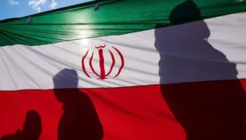 Këshilltari i lartë ushtarak i Khamenei: Irani ishte gati të sulmonte tre baza në Ukrainë –