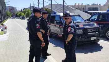 KFOR tërhiqet nga veriu, Manastiri i Deçanit dhe Ura e Ibrit në duart e policisë kosovare