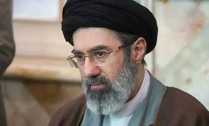 Khamenei lëshon kërcënimin e fortë: Duhet ta njohin armikun e tyre të vërtetë