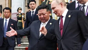 Kim dhe Putin thellojnë lidhjet mes Phenianit dhe Moskës në përvjetorin e pavarësisë