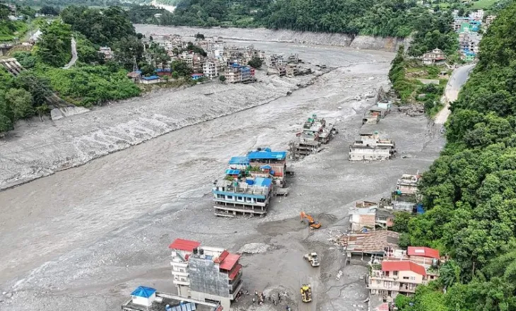 Kina njofton se do t’i ofrojë ndihmë emergjente Nepalit sipas nevojës pas katastrofës me përmbytjet