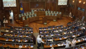 Konstituohet Kuvendi i ri Kosovës, ka afat 60 ditë për zgjedhjet e presidentit të vendit…