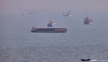 Korridori sekret i SHBA në Hormuz, Amerika dërgon një tjetër anije lufte: ‘Ditë gjykimi’ në Iran!