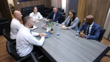 Kreu i AMP-së takohet me këshilltaren e FBI për Krimin e Organizuar pranë SPAK: Forcim i bashkëpunimit të mëtejshëm me partnerët amerikanë