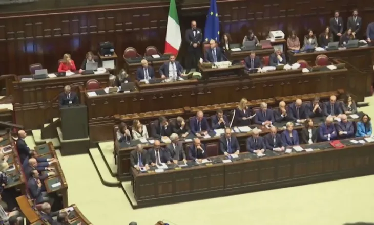 Kriza e Ceutës thellon përçarjen në Europë, Spanja akuzon disa vende të BE për reagime egoiste e të paligjshme / Sánchez letër Von der Leyen