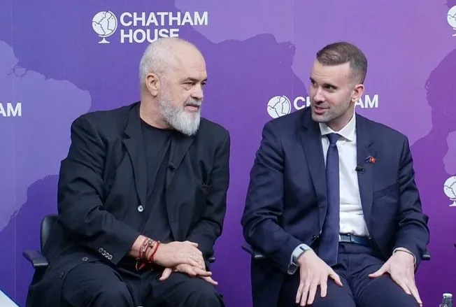 “Kryeministri Spajiç nuk kishte parasysh Shqipërinë”- Mali i Zi tërhiqet, i kthen përgjigje Tiranës: Shqipëria nuk na kërcënon, por…!