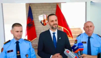 Kryepolici Hita inauguron godinën e re të Policisë në Berat: Nuk do të ketë asnjë hap pas në luftën kundër krimit